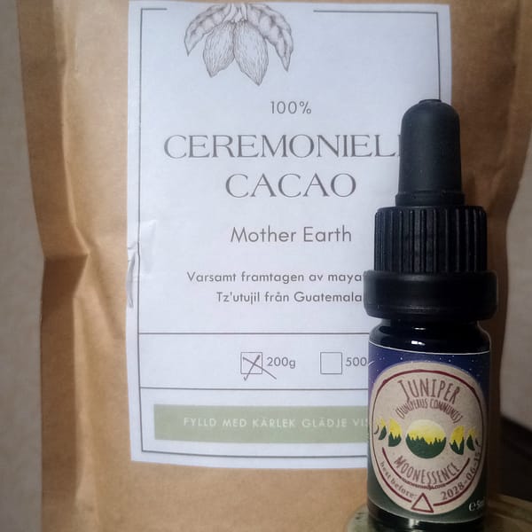 ME_juniper Bundle Ceremonial cacao – Mother Earth, 200g & Juniper MoonEssence, 5ml